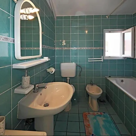 Mihovilovi * Τρογκίρ